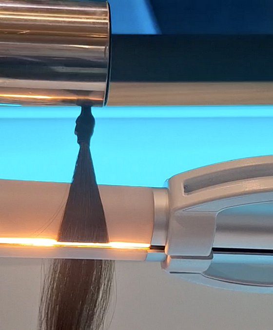 Comment fonctionne la technologie infrarouge du lisseur Light Straight de L&rsquo;Oréal ?