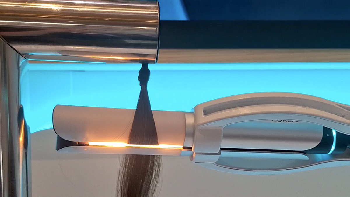 Comment fonctionne la technologie infrarouge du lisseur Light Straight de L&rsquo;Oréal ?