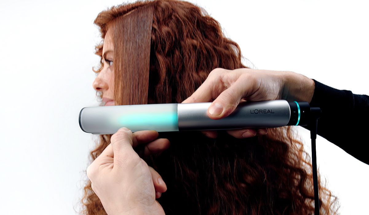 Comment fonctionne la technologie infrarouge du lisseur Light Straight de L'Oréal ? Explication du coiffage 3x plus rapide